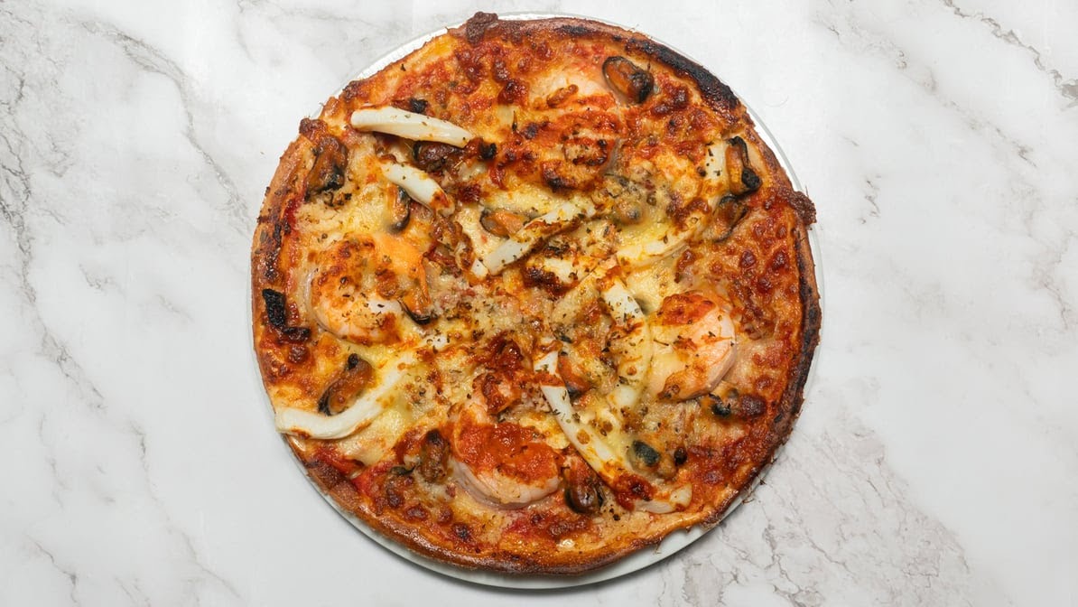Exeter Pizza Photo 4